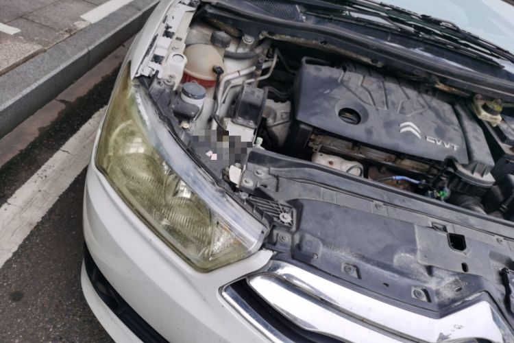 Used Citroen C-Quatre 2014 VTS Version 1.6L Manual - Premium Model Engine Bay Right