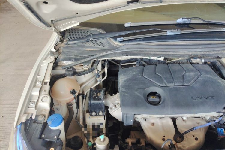 Used Citroen C-Quatre 2014 VTS Version 1.6L Manual - Premium Model Engine Bay Right