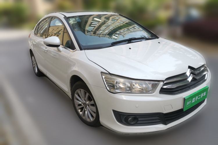 Used Citroen C-Quatre 2014 VTS Version 1.6L Manual - Premium Model Front Right 45 Deg