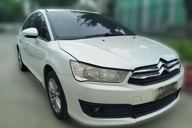Used Citroen C-Quatre 2014 VTS Version 1.6L Manual - Premium Model Front Right 45 Deg