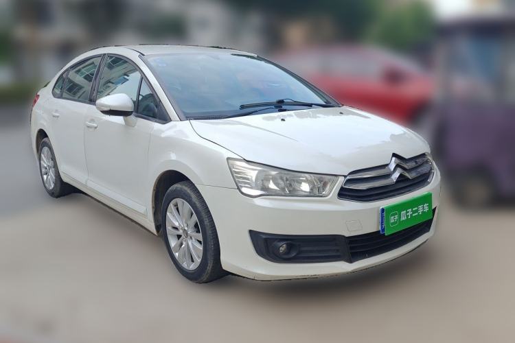 Used Citroen C-Quatre 2014 VTS Version 1.6L Manual - Premium Model Front Right 45 Deg