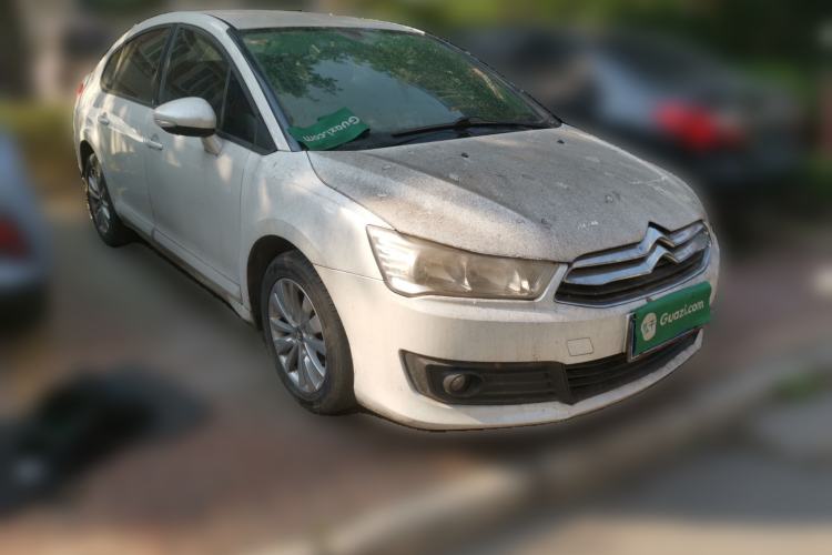 Used Citroen C-Quatre 2014 VTS Version 1.6L Manual - Premium Model Front Right 45 Deg