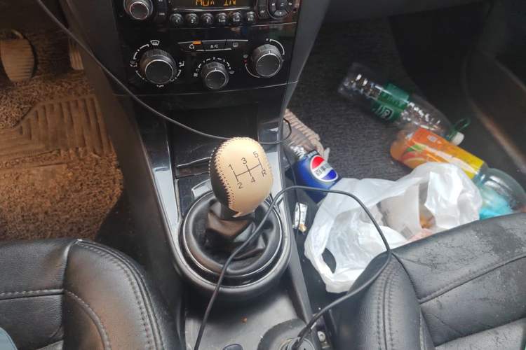 Used Citroen C-Quatre 2014 VTS Version 1.6L Manual - Premium Model Gear Lever