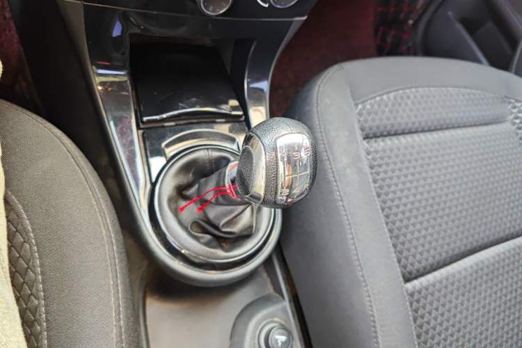 Used Citroen C-Quatre 2014 1.6L Manual Car Connectivity Edition Gear Lever
