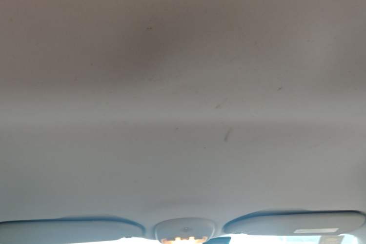 Used Citroen C-Quatre 2014 VTS Version 1.6L Manual - Premium Model Headliner
