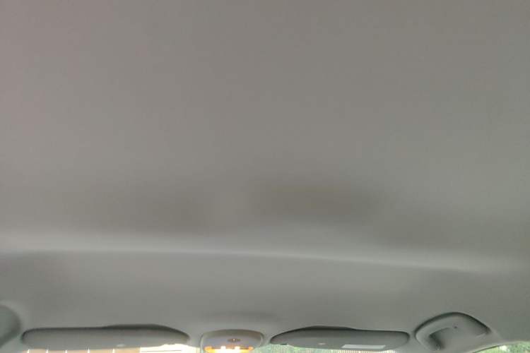 Used Citroen C-Quatre 2014 VTS Version 1.6L Automatic Prestige Model Headliner