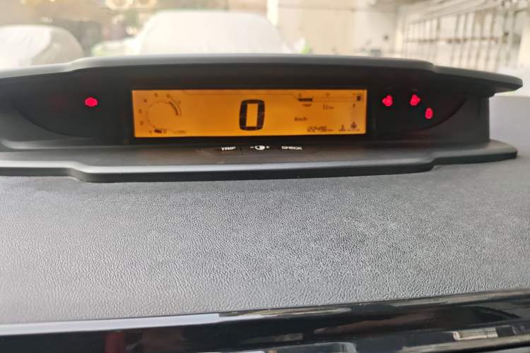 Used Citroen C-Quatre 2014 VTS Version 1.6L Manual - Premium Model Instrument Cluster