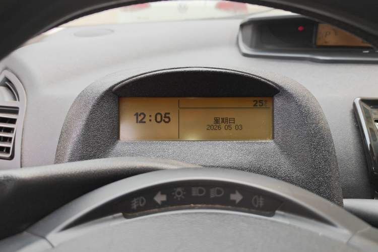 Used Citroen C-Quatre 2014 VTS Version 1.6L Automatic Prestige Model Instrument Cluster