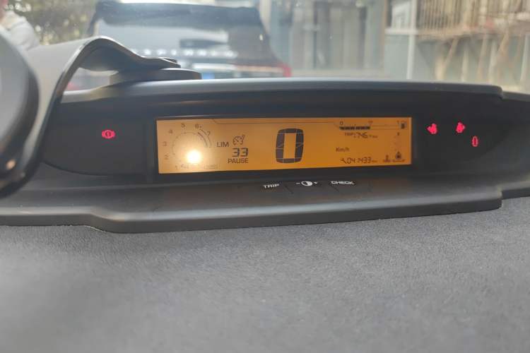 Used Citroen C-Quatre 2014 VTS Version 1.6L Manual - Premium Model Instrument Cluster