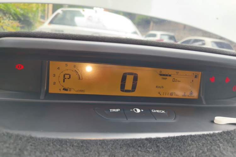 Used Citroen C-Quatre 2014 VTS Version 1.6L Automatic Prestige Model Instrument Cluster
