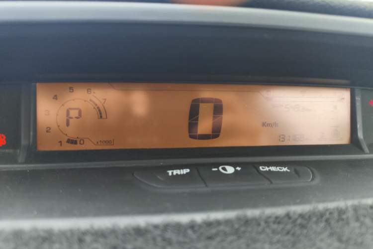 Used Citroen C-Quatre 2014 VTS Version 1.6L Automatic Prestige Model Instrument Cluster