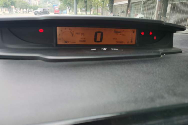 Used Citroen C-Quatre 2014 VTS Version 1.6L Manual - Premium Model Instrument Cluster