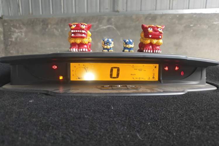 Used Citroen C-Quatre 2014 VTS Version 1.6L Manual - Premium Model Instrument Cluster