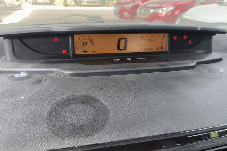 Used Citroen C-Quatre 2014 VTS Version 1.6L Automatic Prestige Model Instrument Cluster