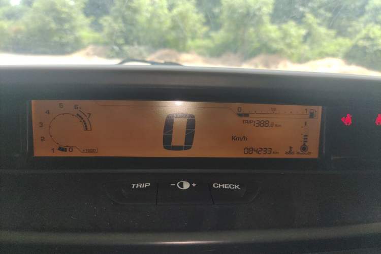 Used Citroen C-Quatre 2014 VTS Version 1.6L Manual - Premium Model Instrument Cluster