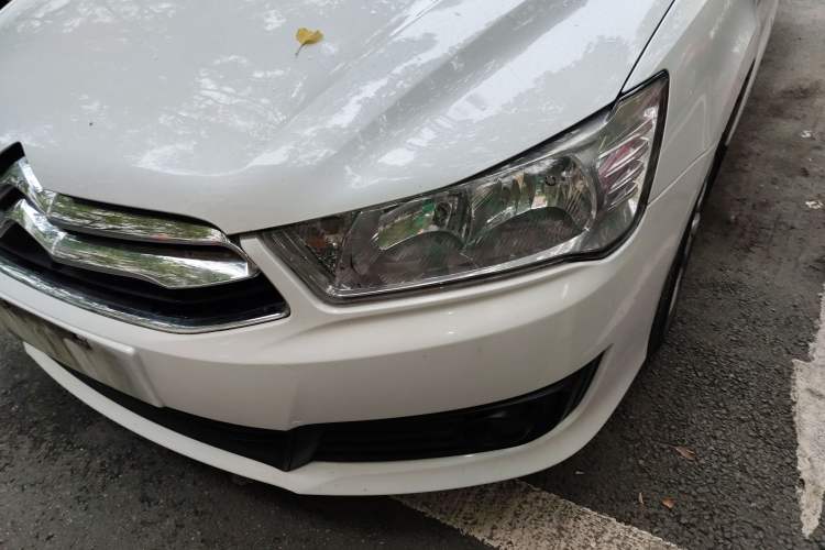 Used Citroen C-Quatre 2014 VTS Version 1.6L Automatic Prestige Model Left Front Headlight