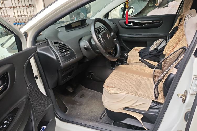 Used Citroen C-Quatre 2014 VTS Version 1.6L Manual - Premium Model Left Front Seat