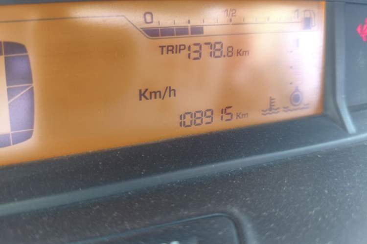 Used Citroen C-Quatre 2014 VTS Version 1.6L Manual - Premium Model Odometer Close Up