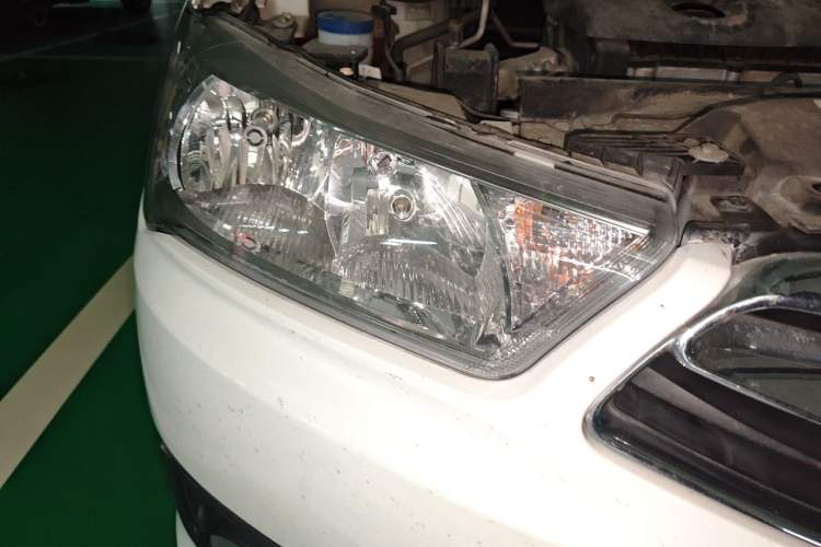 Used Citroen C-Quatre 2014 VTS Version 1.6L Automatic Prestige Model Right Front Headlight