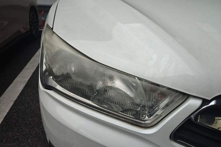 Used Citroen C-Quatre 2014 VTS Version 1.6L Automatic Prestige Model Right Front Headlight