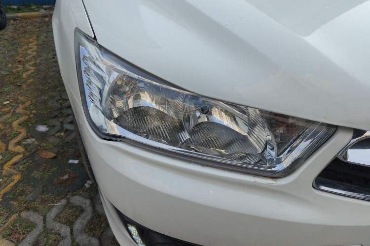 Used Citroen C-Quatre 2014 VTS Version 1.6L Automatic Prestige Model Right Front Headlight