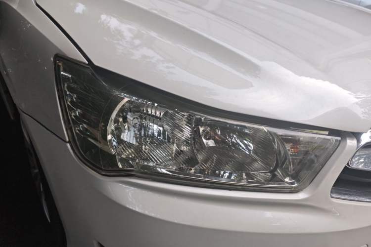 Used Citroen C-Quatre 2014 VTS Version 1.6L Automatic Prestige Model Right Front Headlight