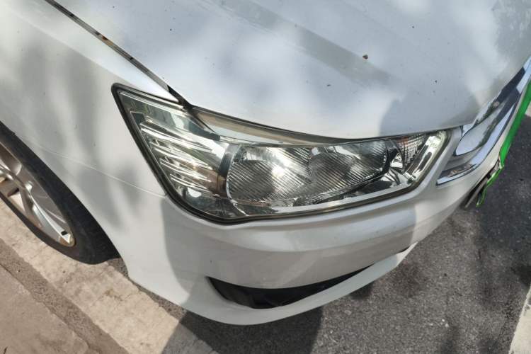 Used Citroen C-Quatre 2014 VTS Version 1.6L Automatic Prestige Model Right Front Headlight