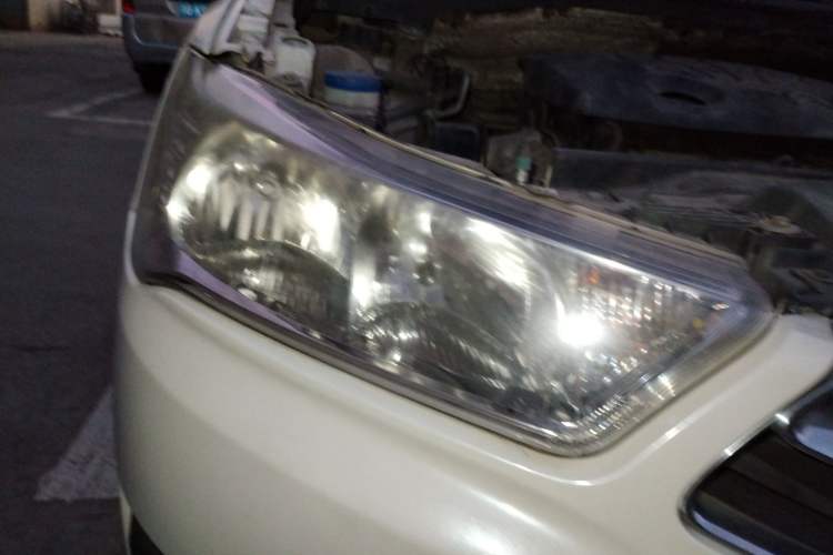 Used Citroen C-Quatre 2014 VTS Version 1.6L Automatic Prestige Model Right Front Headlight