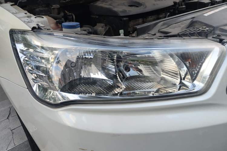Used Citroen C-Quatre 2014 VTS Version 1.6L Automatic Prestige Model Right Front Headlight