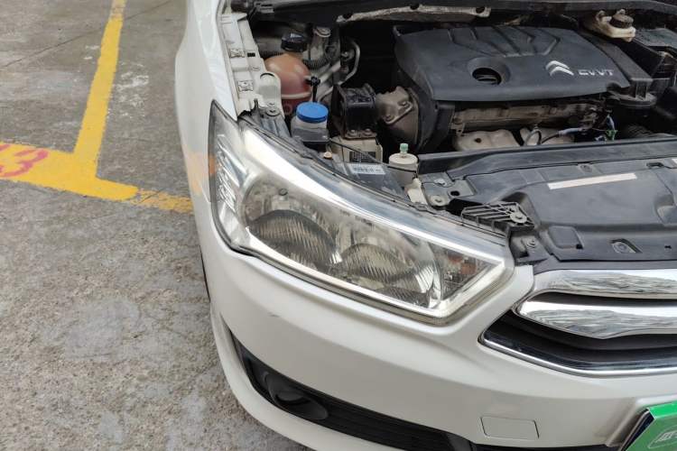 Used Citroen C-Quatre 2014 VTS Version 1.6L Automatic Prestige Model Right Front Headlight