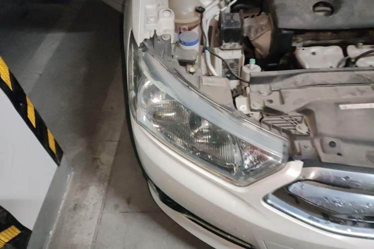 Used Citroen C-Quatre 2014 VTS Version 1.6L Automatic Prestige Model Right Front Headlight