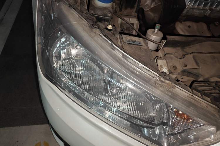 Used Citroen C-Quatre 2014 VTS Version 1.6L Automatic Prestige Model Right Front Headlight