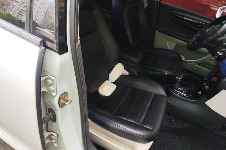 Used Citroen C-Quatre 2014 VTS Version 1.6L Automatic Prestige Model Right Front Seat
