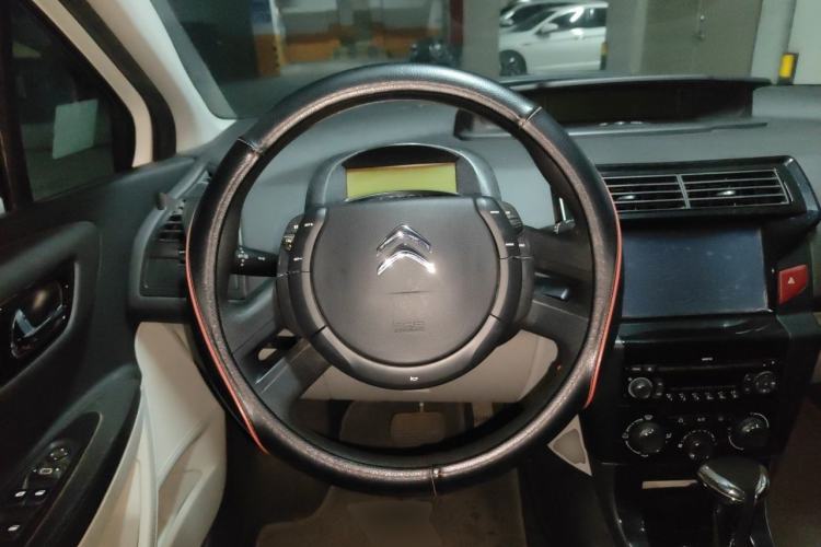 Used Citroen C-Quatre 2014 VTS Version 1.6L Automatic Prestige Model Steering Wheel