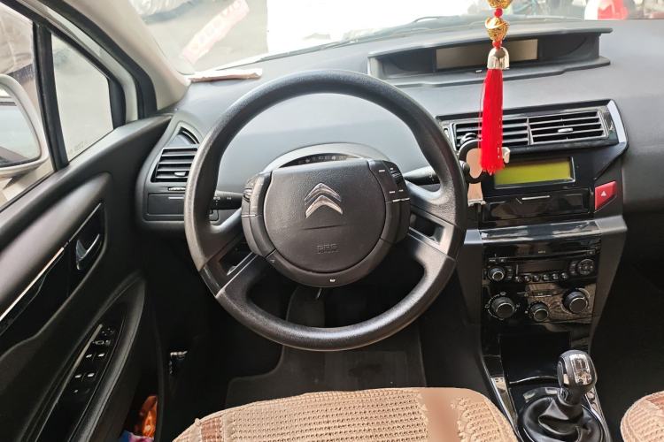 Used Citroen C-Quatre 2014 VTS Version 1.6L Manual - Premium Model Steering Wheel