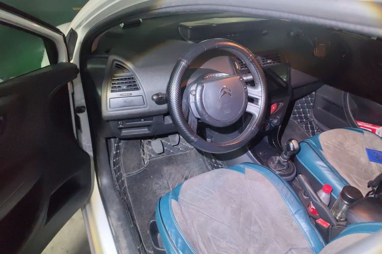 Used Citroen C-Quatre 2014 VTS Version 1.6L Manual - Premium Model Steering Wheel