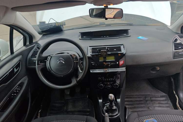 Used Citroen C-Quatre 2014 VTS Version 1.6L Manual - Premium Model Steering Wheel