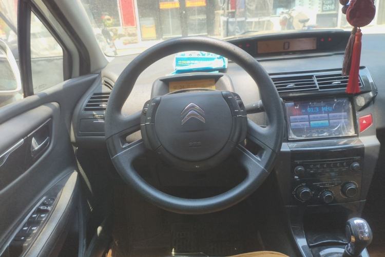 Used Citroen C-Quatre 2014 VTS Version 1.6L Manual - Premium Model Steering Wheel