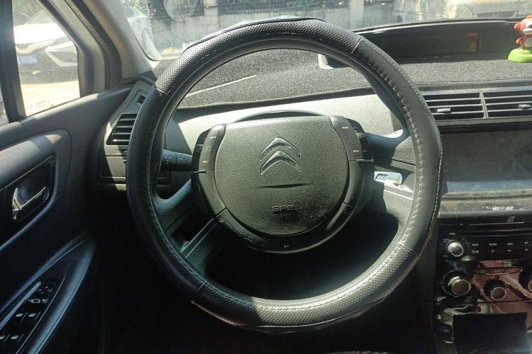 Used Citroen C-Quatre 2014 VTS Version 1.6L Manual - Premium Model Steering Wheel