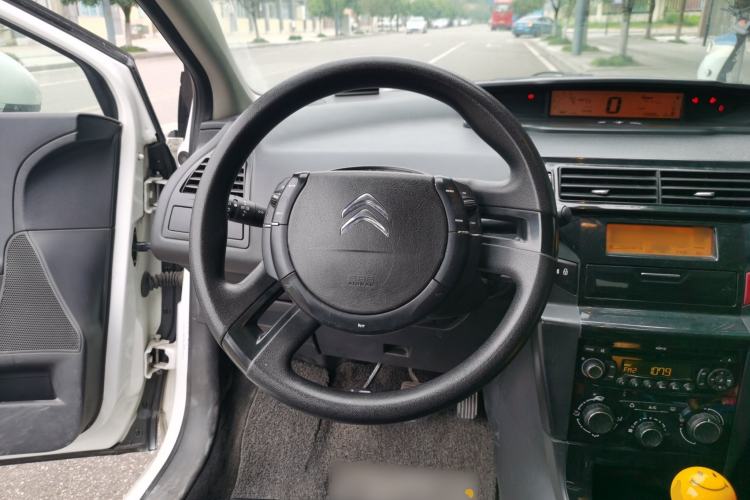 Used Citroen C-Quatre 2014 VTS Version 1.6L Manual - Premium Model Steering Wheel