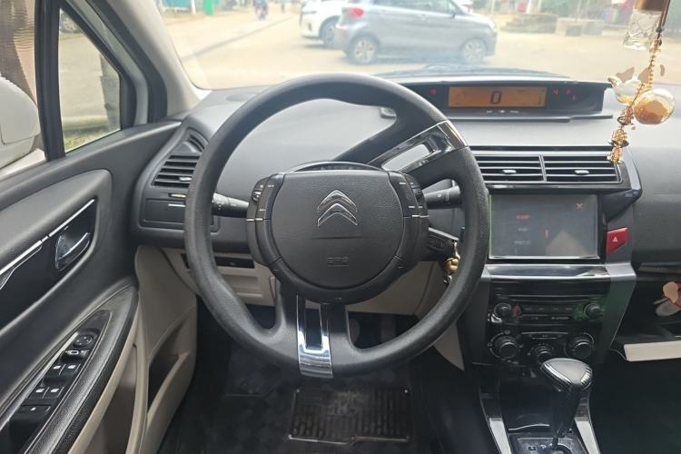 Used Citroen C-Quatre 2014 1.6L Automatic Connected Car Version Steering Wheel
