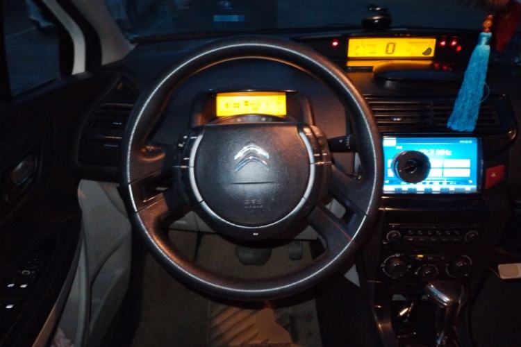 Used Citroen C-Quatre 2014 VTS Version 1.6L Automatic Prestige Model Steering Wheel