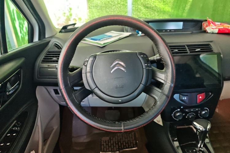 Used Citroen C-Quatre 2014 1.6L Automatic Connected Car Version Steering Wheel