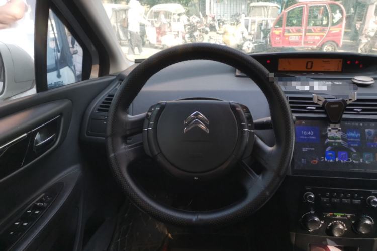 Used Citroen C-Quatre 2014 VTS Version 1.6L Manual - Premium Model Steering Wheel