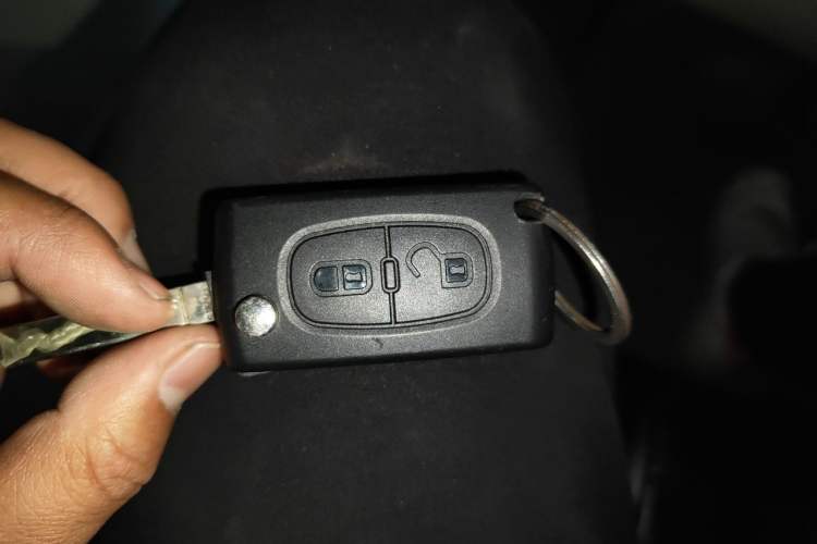 Used Citroen C-Quatre 2014 VTS Version 1.6L Automatic Prestige Model Vehicle Key