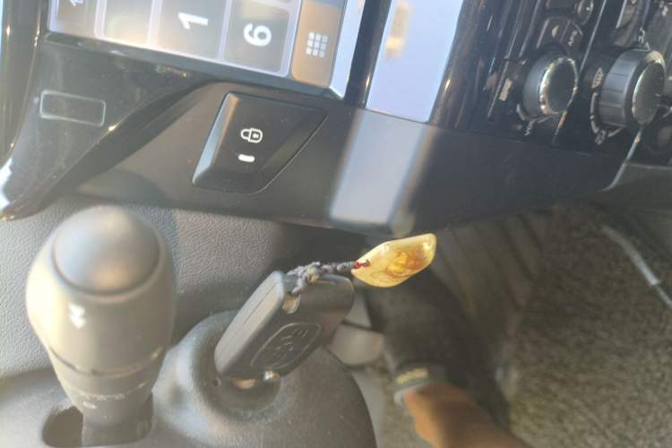 Used Citroen C-Quatre 2014 1.6L Manual Car Connectivity Edition Vehicle Key