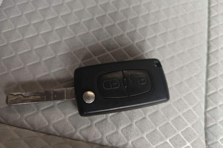 Used Citroen C-Quatre 2014 VTS Version 1.6L Automatic Prestige Model Vehicle Key