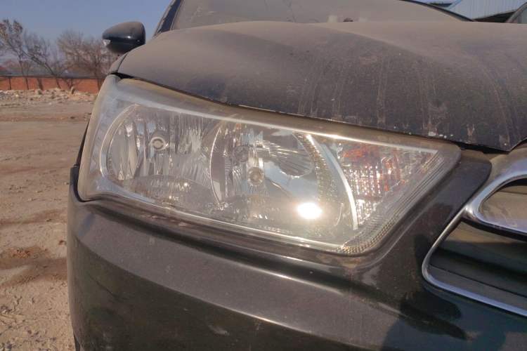 Used Citroen C-Quatre 2016 Classic Sedan 1.6L Manual - Premium Version Right Front Headlight