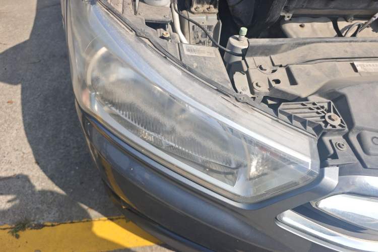 Used Citroen C-Quatre 2016 Classic Sedan 1.6L Manual - Premium Version Right Front Headlight