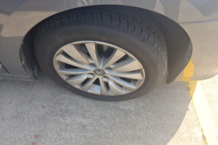 Used Citroen C-Quatre 2016 Classic Sedan 1.6L Manual - Premium Version Right Front Wheel Hub